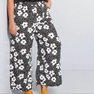 The Eugene Pant - Black/White